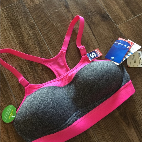 Show off Sports Bra - Picture 2 of 5